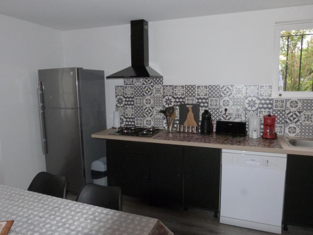 Logement Spacieux Rez-De-Chaussee, Jardin, Stationnement Devant, A 5 Minutes A Pied Du Centre De Sarlat Villa Ngoại thất bức ảnh